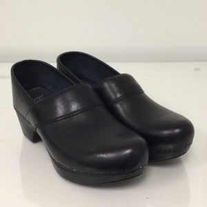 NEW Dansko Prima Veg Shoe